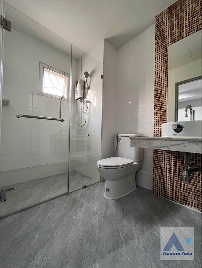 รูป 🔼🔽 AccomA 📩 Pet friendly,Home Office 3 BR Townhouse in Phra Khanong (AA35470) - รูปที่ 9/9