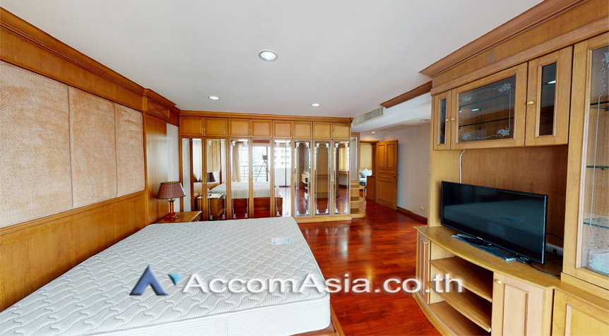 picture 🔼🔽 AccomA 📩 Charming Thai-style condominium with classic wooden accents (1510793) - 15/17