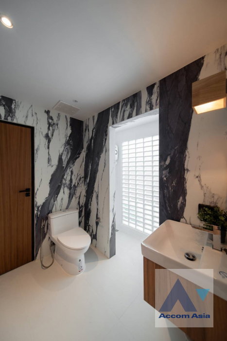 picture 🔼🔽 AccomA 📩 2-Storey Modern house in Moo Baan Klongtan Nivet (AA43873) - 13/20