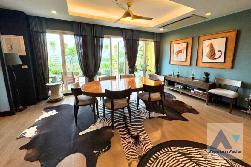 picture 🔼🔽 AccomA 📩 Stylish condominium with bold design and private corner in Sathorn (AA41233) - 3/20