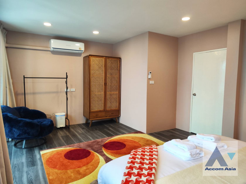 picture 🔼🔽 AccomA 📩 Fully Furnished 4 BR House in Chong Nonsi (AA45585) - 19/20
