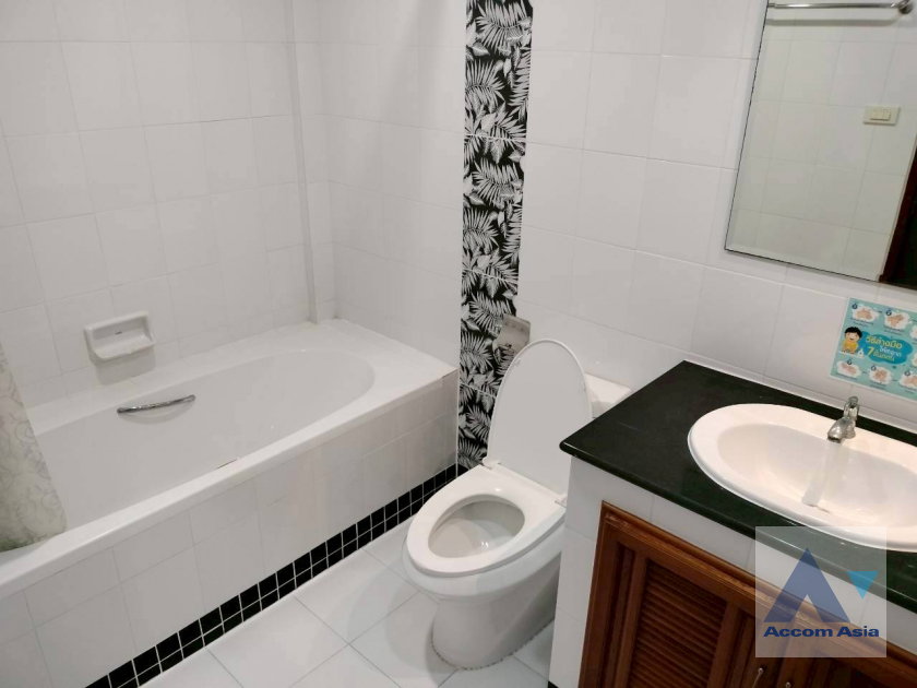 picture 🔼🔽 AccomA 📩 Home Office 2 BR Townhouse in Khlong Tan Nuea (2515243) - 12/16