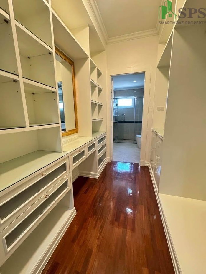 picture For Rent: Corner Townhome Near BTS On Nut (SPSSR153) - 10/17