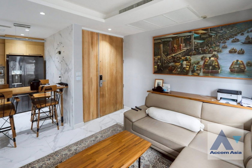 รูป 🔼🔽 AccomA 📩  2 BR Condominium @Baan Thanon Sarasin (AA45162) - รูปที่ 2/12