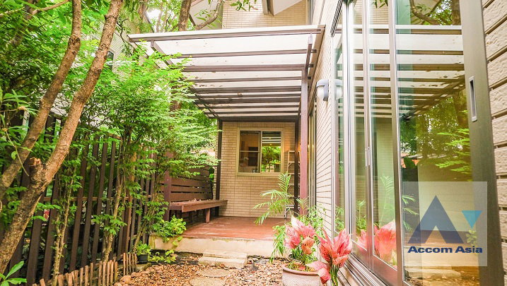 picture 🔼🔽 AccomA 📩 Pet friendly 3 BR House in Klong Tan (13000279) - 3/18