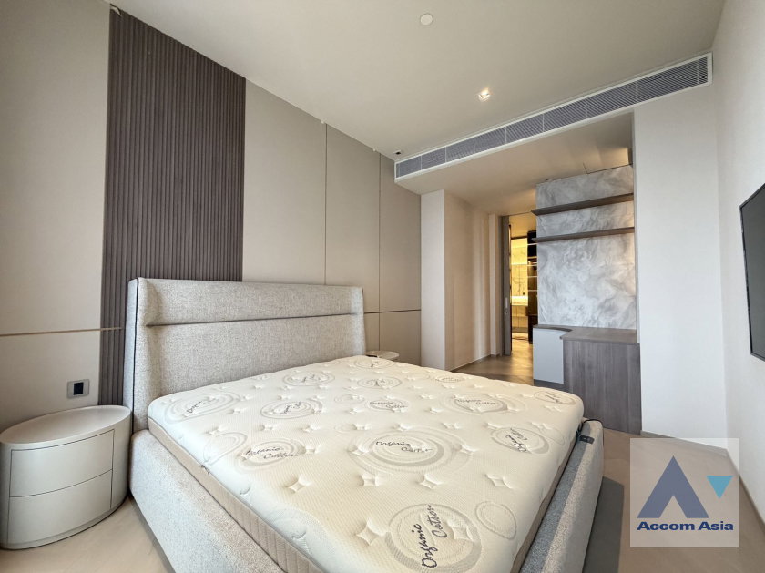picture 🔼🔽 AccomA 📩 Spacious Room with Open Balcony and Unblocked City View ( AA44823 ) - 18/20