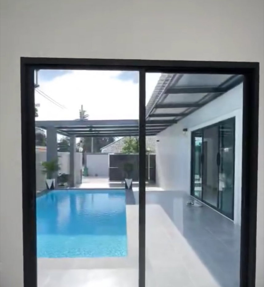 รูป 🚩พิเศษเพียง 4.9 ล้าน เท่านั้น!!! บ้านพูลวิลล่า 3 ห้องนอน 3 ห้องน้ำ + สระว่ายน้ำ เฟอนิเจอร์ครบ พร้อมอยู่ ⏱️ - รูปที่ 9/13