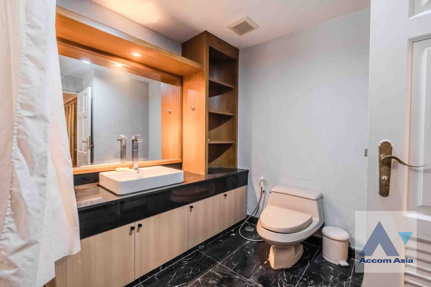 รูป 🔼🔽 AccomA 📩  3 BR Condominium @Oriental Tower (AA36666) - รูปที่ 17/20