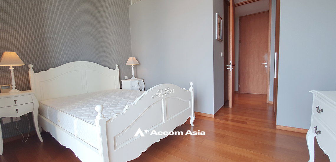 รูป 🔼🔽 AccomA 📩 Vintage-style condo in Sathorn with city view and separate kitchen (AA22681) - รูปที่ 16/20