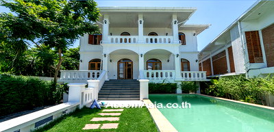 Houses for rent BITEC Bang Na : 🔼🔽 AccomA 📩 Pet friendly,Home Office,Private Swimming Pool 4 BR House in Bang Chak (AA19286)