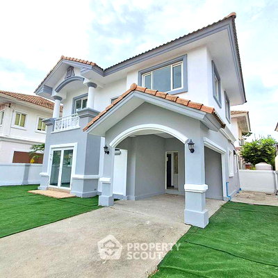 Houses for sale Bangkok : 3-BR House in O Ngoen (ID 2746361)