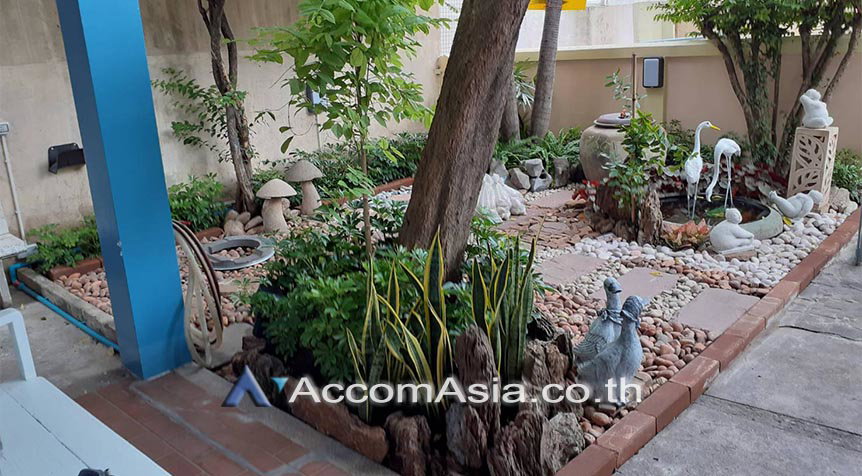 รูป 🔼🔽 AccomA 📩 Home Office 4 BR Townhouse in Chong Nonsi (AA16796) - รูปที่ 11/19