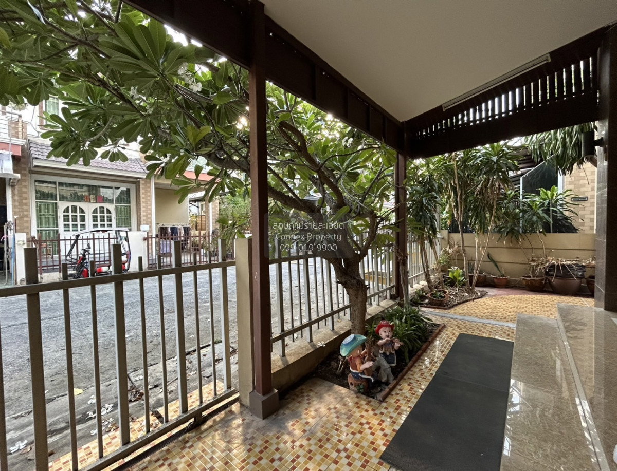รูป ขายทาวน์เฮ้าส์/ทาวน์โฮม  บ้านฟ้าหลวงวิลล์ สุขุมวิท บางจาก เขต พระโขนง กรุงเทพ CX-150582 ✅ ทักไลน์ @connexproperty ตอบทันที ทีมงานมืออาชีพ ✅ - รูปที่ 4/12