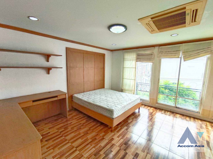 รูป 🔼🔽 AccomA 📩 Baan Klang Krung Thonglor - รูปที่ 15/20