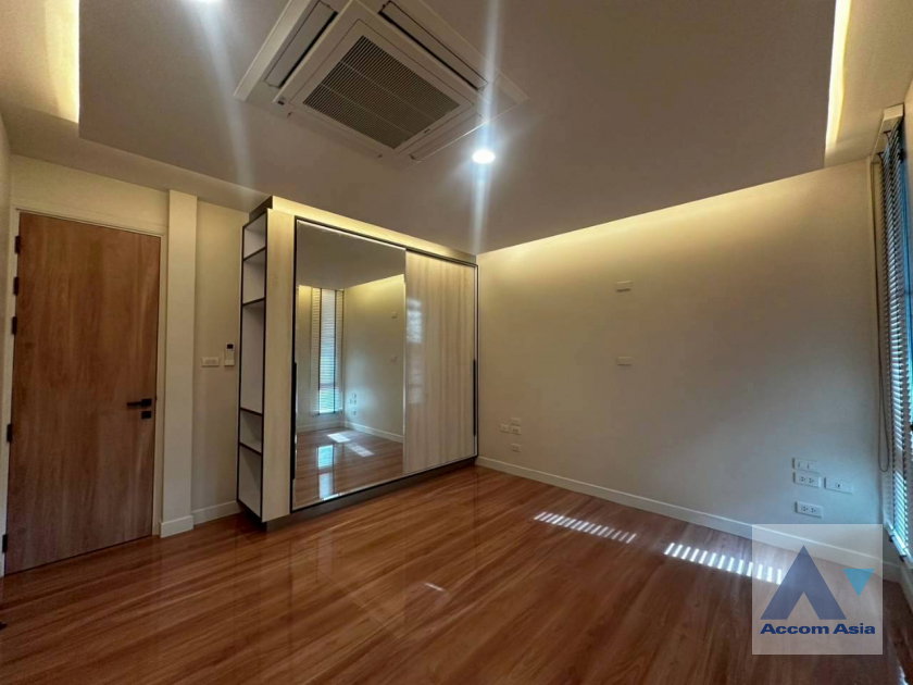 picture 🔼🔽 AccomA 📩 Pet friendly 3 BR Townhouse @KLANG Nivas (AA41767) - 17/20