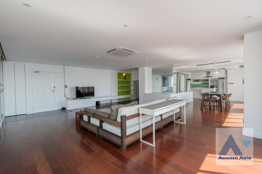 รูป 🔼🔽 AccomA 📩 Panoramic-view condo with bright interiors at Monterey Place (AA28408) - รูปที่ 5/20