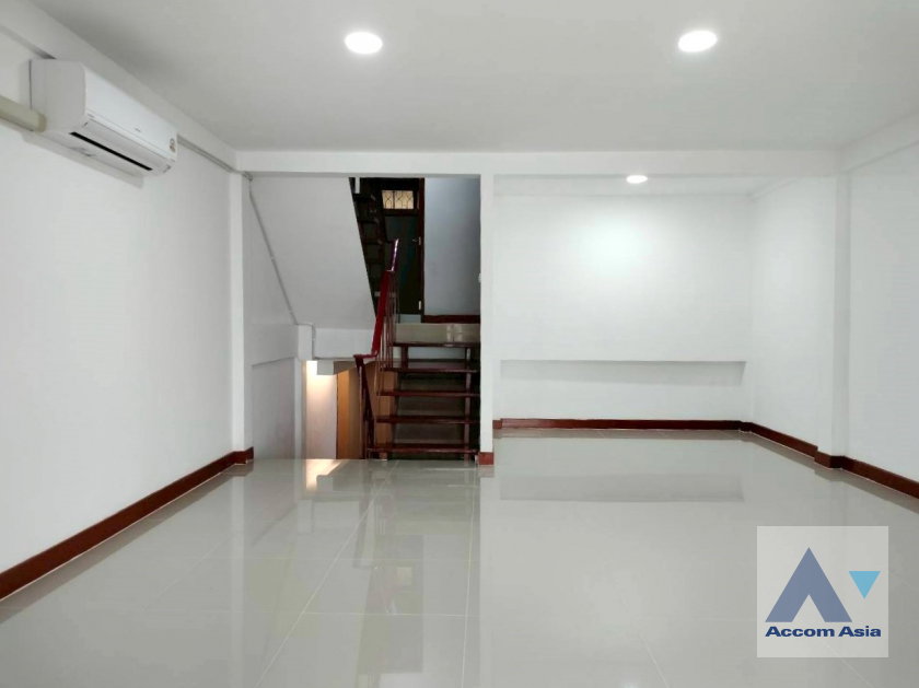 picture 🔼🔽 AccomA 📩 Home Office 2 BR Townhouse in Khlong Tan Nuea (2515243) - 9/16