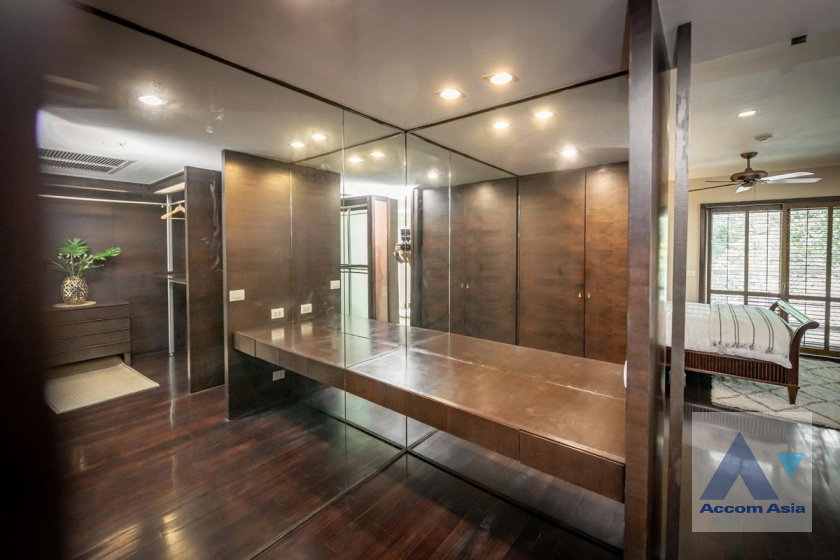 picture 🔼🔽 AccomA 📩 Pet friendly 2 BR Condominium @Silver Heritage (AA45888) - 18/20