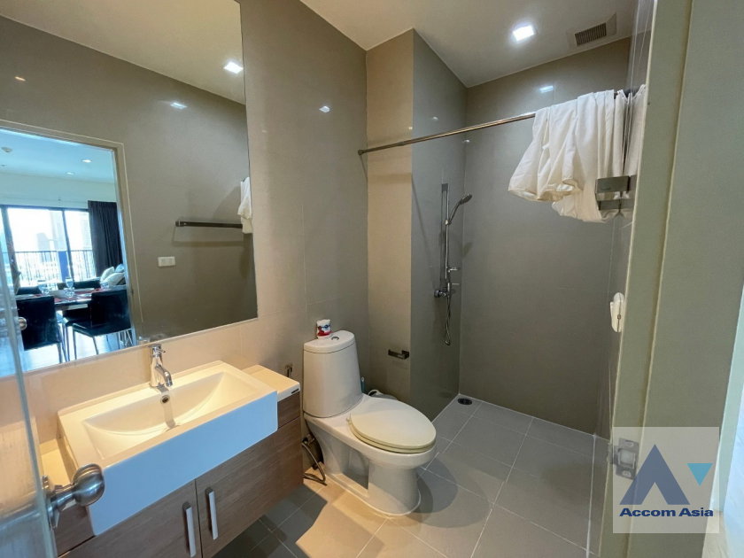 picture 🔼🔽 AccomA 📩 Corner Unit 2 BR Condominium @Noble Reveal (13001827) - 9/12