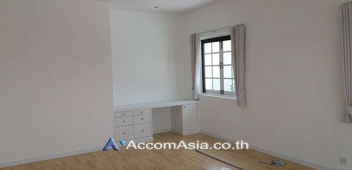 picture 🔼🔽 AccomA 📩 Pet friendly 4 BR Townhouse @House in garden compound with pool (AA18162) - 3/10