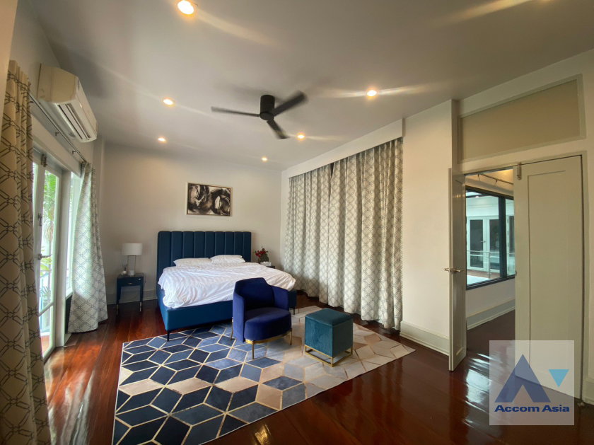 picture 🔼🔽 AccomA 📩 Private Swimming Pool 5 BR House in Khlong Tan Nuea (610024) - 15/20