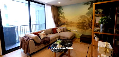 Condos for rent Santirat Witthayalai School : 🔼🔽 AccomA 📩  3 BR Condominium @XT Phayathai  (AA34663)