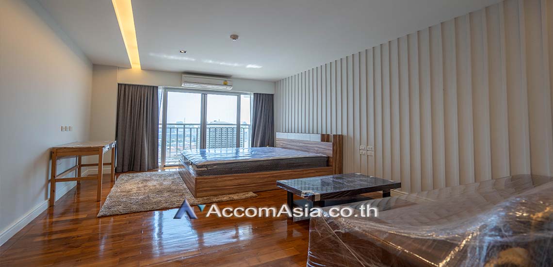 รูป 🔼🔽 AccomA 📩 Expansive condo with elegant interiors and city views in Sathorn (AA13523) - รูปที่ 7/10