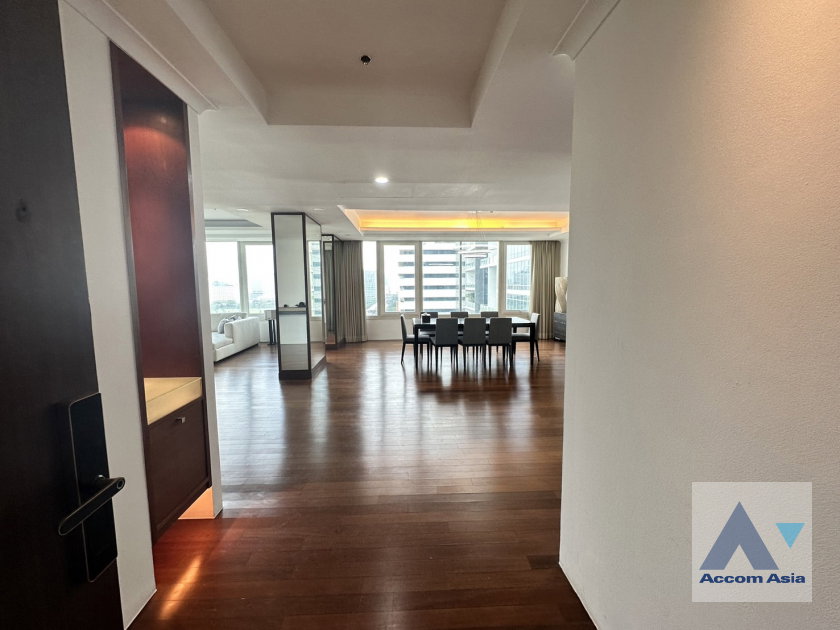 picture 🔼🔽 AccomA 📩 4 BR Condominium @Baan Ratchadamri (1519905) - 8/20