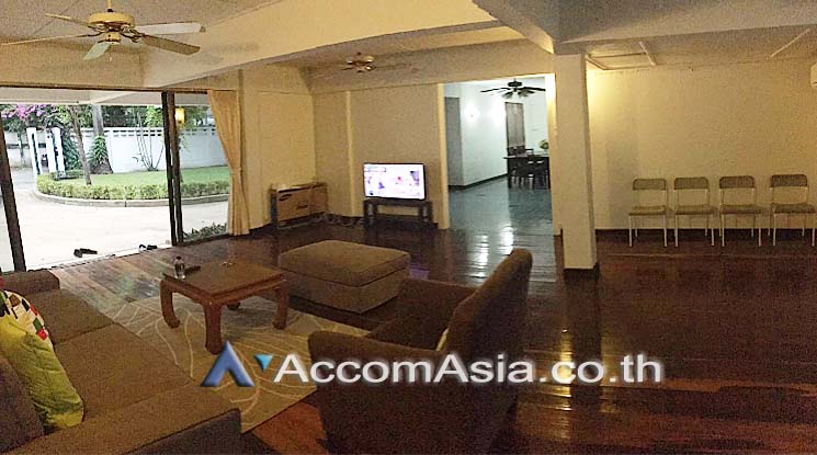 picture 🔼🔽 AccomA 📩 Pet friendly 3 BR House in Khlong Tan Nuea (90203) - 5/7