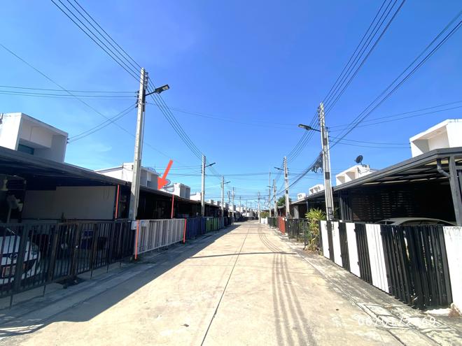 รูป ทาวน์เฮ้าส์ 21.4 ตร.วา พานทอง ชลบุรี 1.6M - รูปที่ 2/20