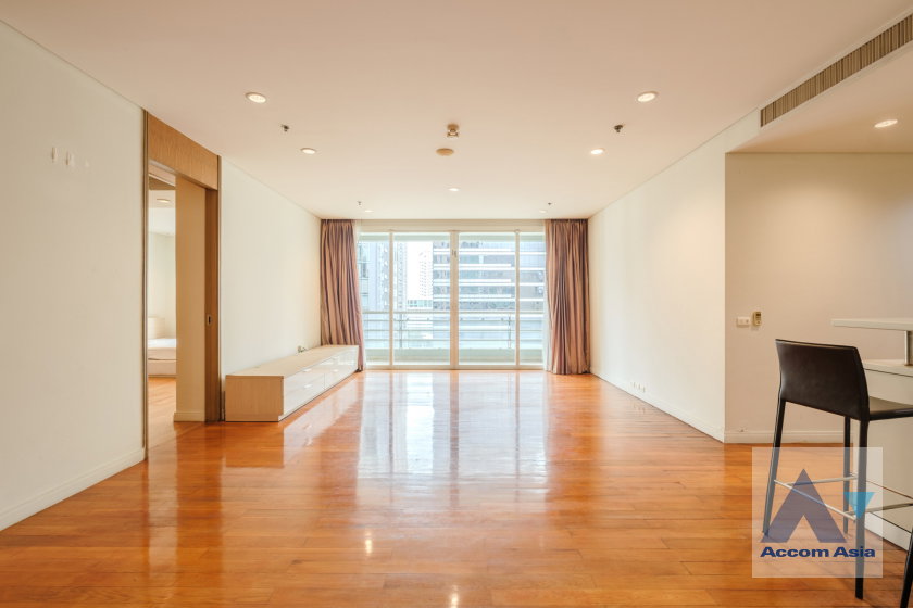 รูป 🔼🔽 AccomA 📩  4 BR Condominium @Royal Saladaeng (AA30099) - รูปที่ 4/20