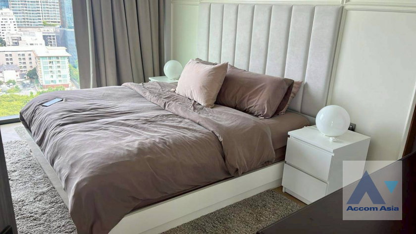 รูป 🔼🔽 AccomA 📩  2 BR Condominium @Sindhorn Tonson (AA44546) - รูปที่ 14/15