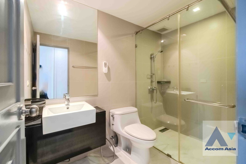 picture 🔼🔽 AccomA 📩 Luxury condo with city view, separate bedroom and closed kitchen (AA34367) - 9/18