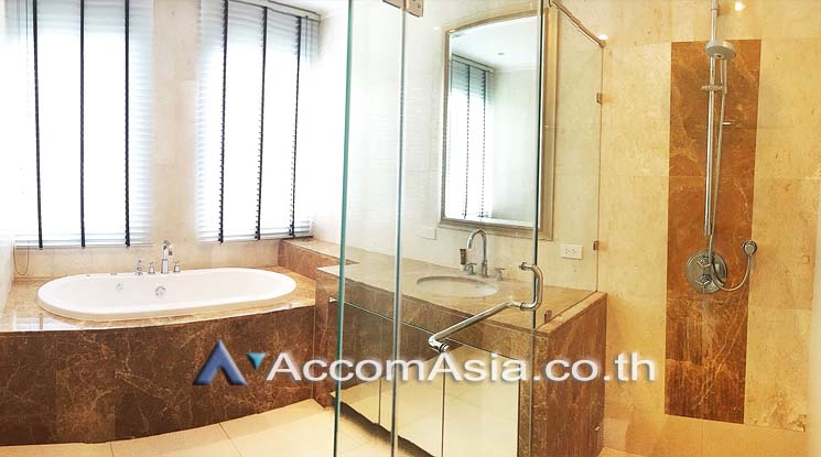 picture 🔼🔽 AccomA 📩 Elegant condo with city views and fine oriental finishes (AA27443) - 13/18