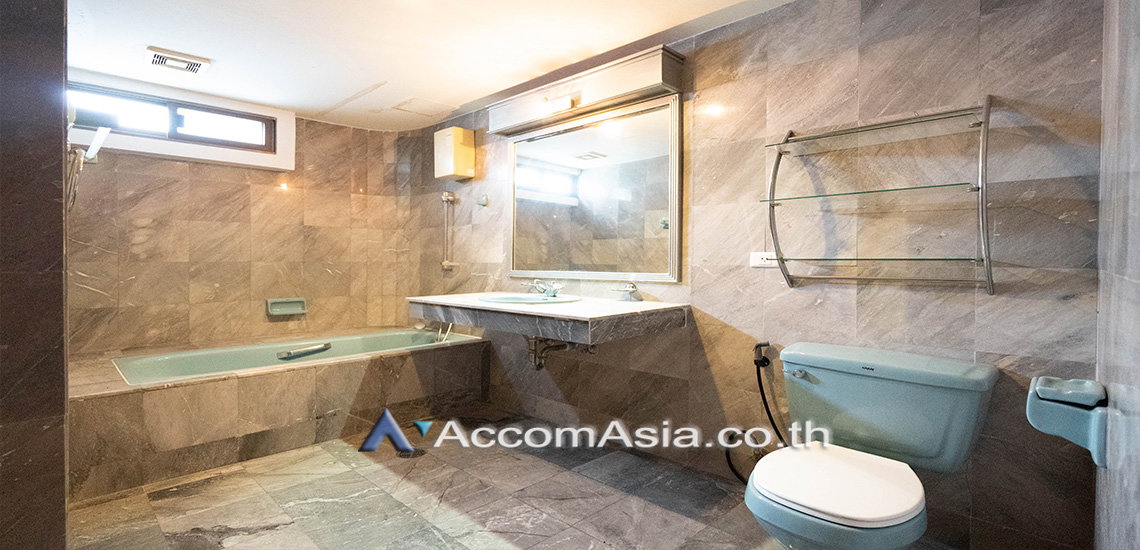 รูป 🔼🔽 AccomA 📩 Classic-style condominium with large layout and relaxing balconies (20612) - รูปที่ 14/14