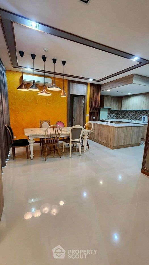 picture 2-BR Condo at Villa Asoke near MRT Phetchaburi (ID 2772057) - 5/10
