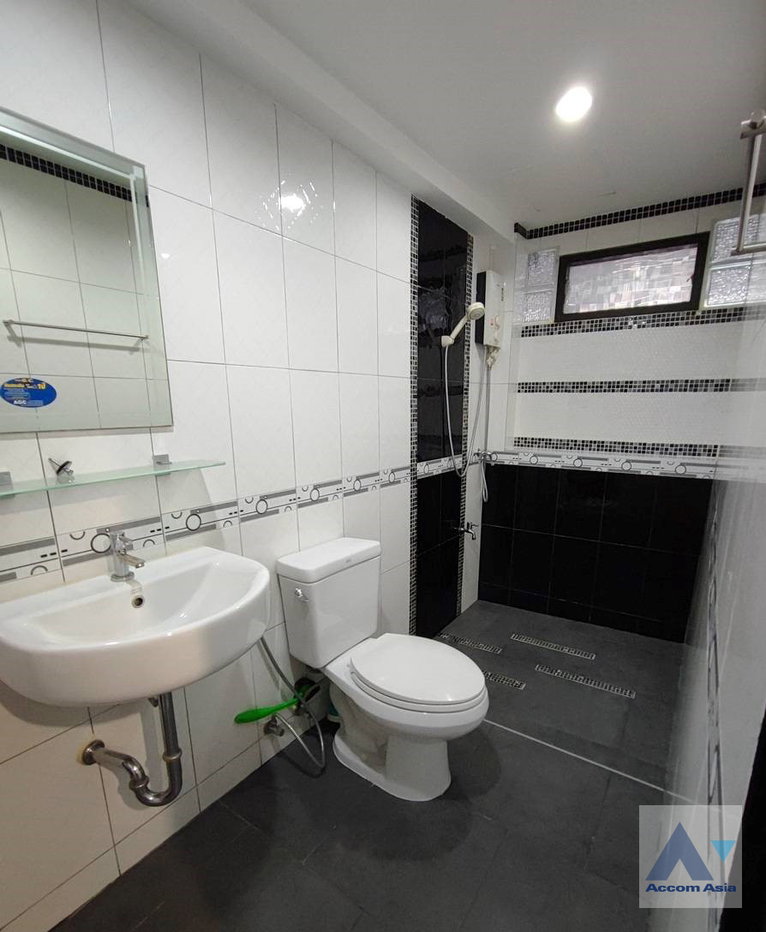 รูป 🔼🔽 AccomA 📩 Pet friendly 3 BR Townhouse in  (AA35220) - รูปที่ 14/14