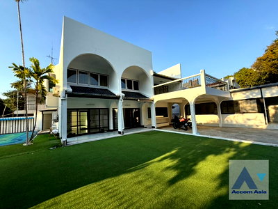 Houses for rent BITEC Bang Na : 🔼🔽 AccomA 📩 Pet friendly,Home Office 3 BR House in Bang Chak (AA16761)