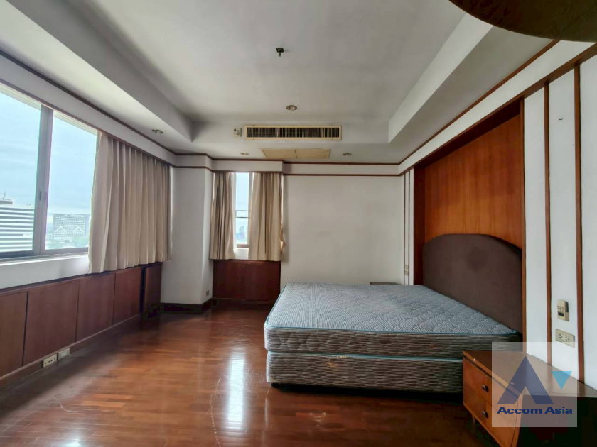 รูป 🔼🔽 AccomA 📩 Spacious condo with pool view and natural light (24536) - รูปที่ 16/20