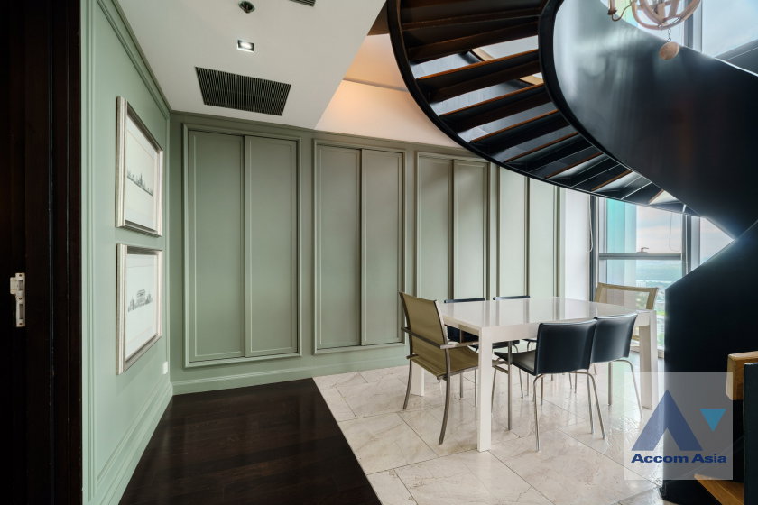 รูป 🔼🔽 AccomA 📩 Riverside / River View,Fully Furnished,Duplex Condo,Double High Ceiling 4 BR Condominium @The Met Sathorn (AA33130) - รูปที่ 19/20