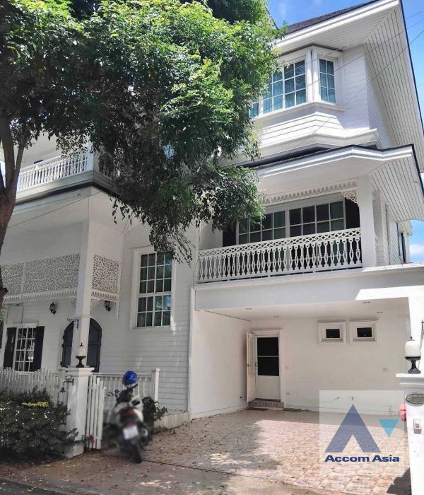 picture 🔼🔽 AccomA 📩 4 BR House @Fantasia Villa 3 (AA41631) - 1/10