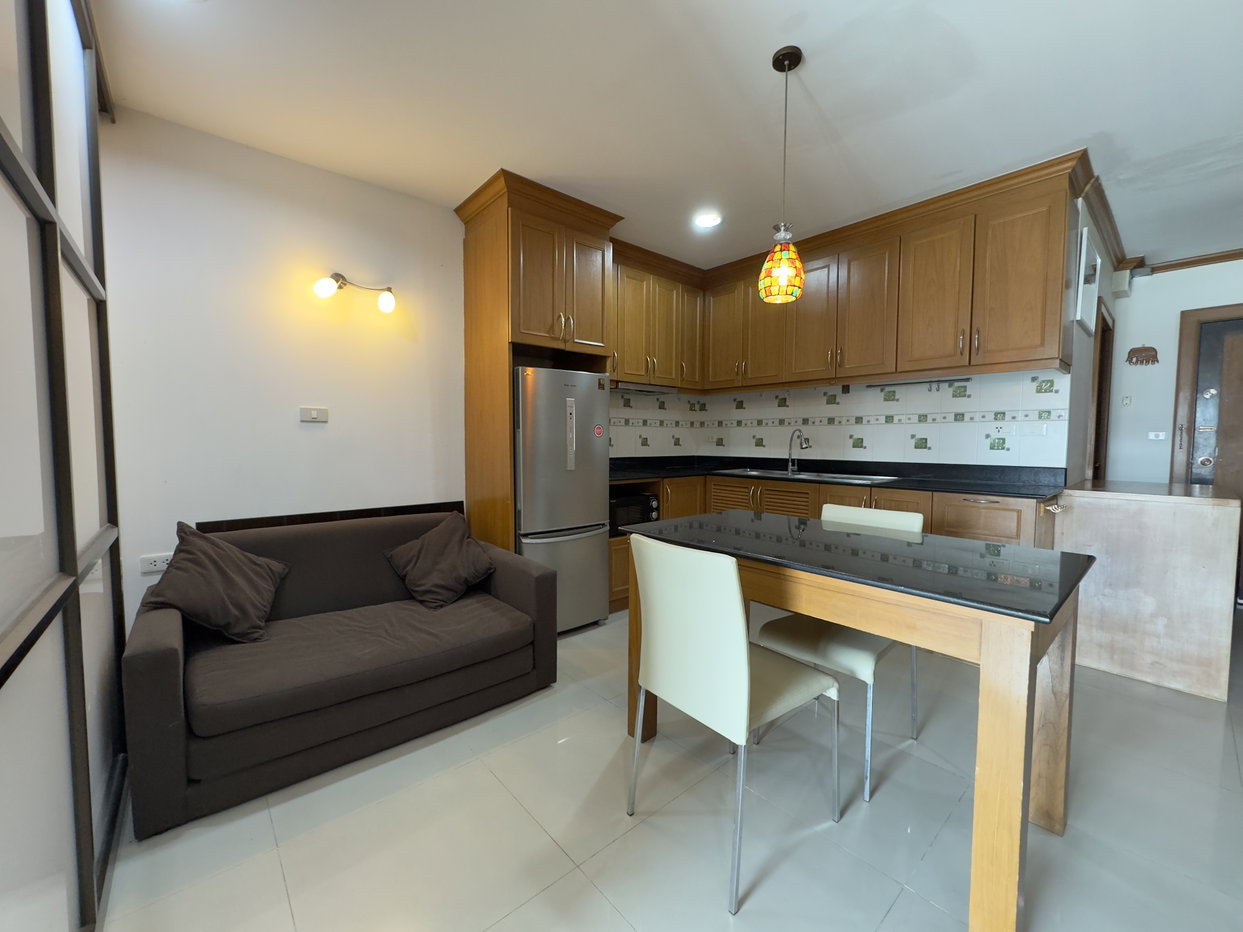 รูป 1 Bedroom Condo for Sale at Platinum Suites in Thepprasit Pattaya - รูปที่ 5/16