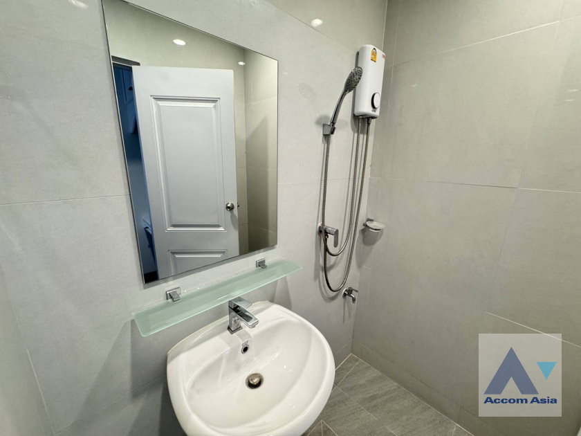 picture 🔼🔽 AccomA 📩  3 BR Condominium @The Heritage (AA44280) - 18/20