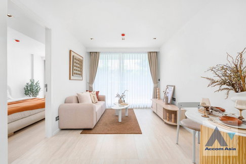 🔼🔽 AccomA 📩 Fully Furnished 1 BR Condominium @Craft Ploenchit (AA45579)