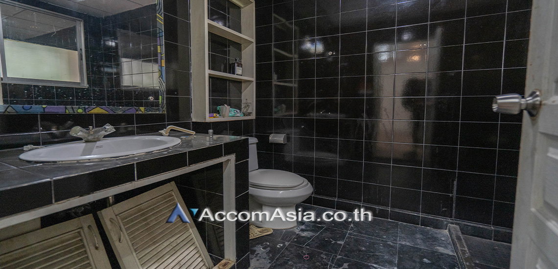 picture 🔼🔽 AccomA 📩 Pet friendly,Home Office 3 BR House in  Lumphini (AA29858) - 11/14