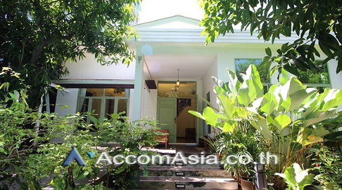 🔼🔽 AccomA 📩 Private Swimming Pool,Home Office 3 BR House in Thung Phaya Thai (AA10988)