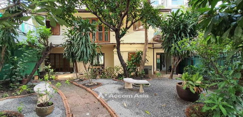 🔼🔽 AccomA 📩  2 BR House in  Lumphini (90266)