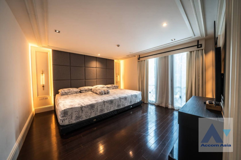 รูป 🔼🔽 AccomA 📩 Luxury condo with elegant wood paneling and bright interiors (AA36946) - รูปที่ 9/12