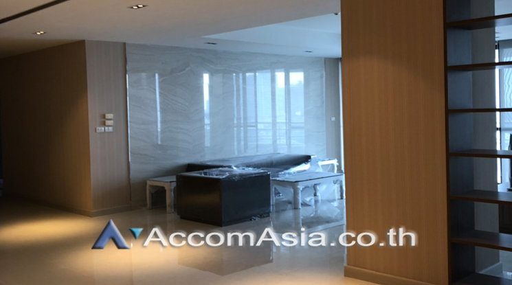 รูป 🔼🔽 AccomA 📩 Elegant condo with soft lighting and modern décor (1518427) - รูปที่ 2/7
