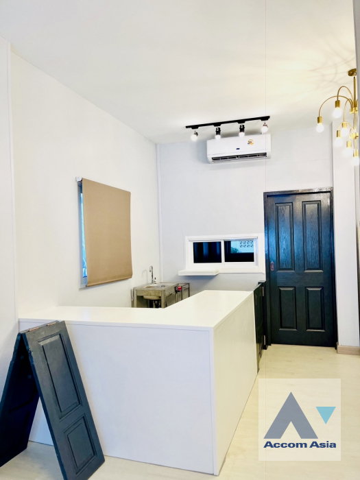 รูป 🔼🔽 AccomA 📩 Home Office 1 BR House in Yan Nawa (AA42649) - รูปที่ 2/11
